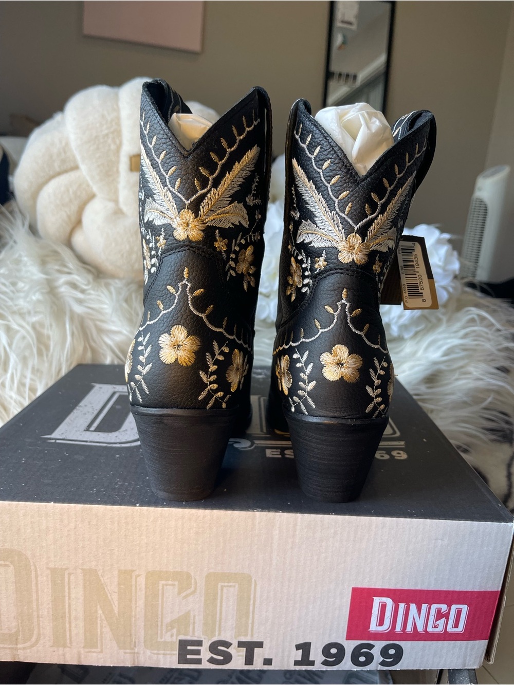 Dingo NIB Primrose Western booties in black - Picture 5 of 7